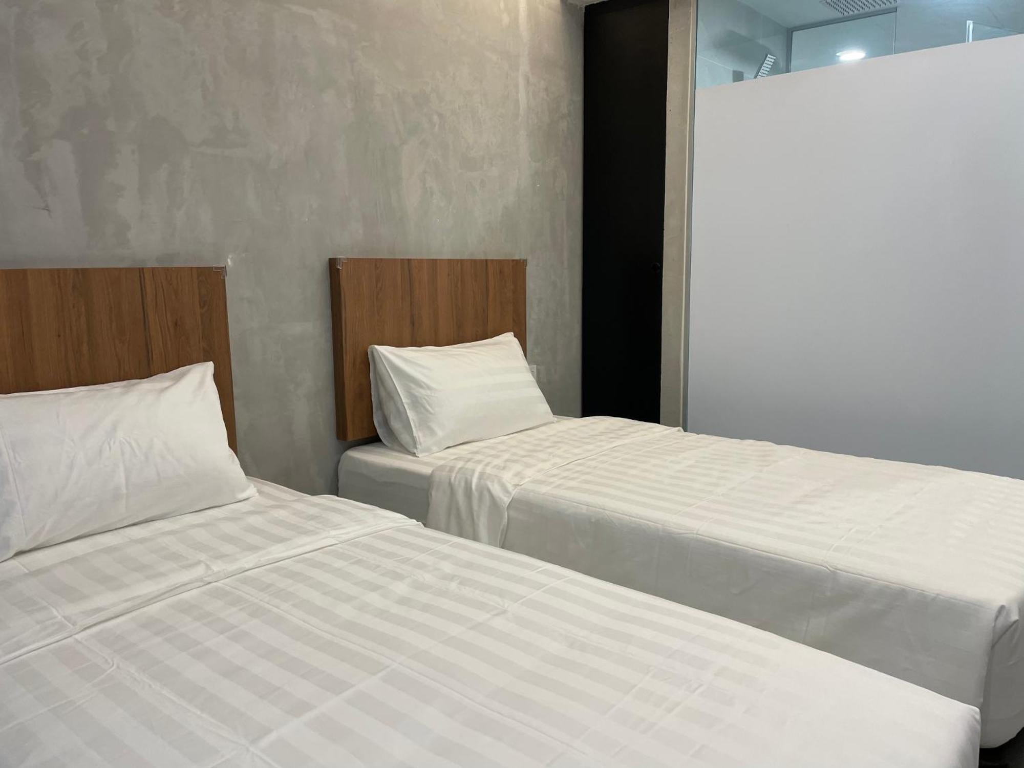 Hpy Hotel ايبوه المظهر الخارجي الصورة